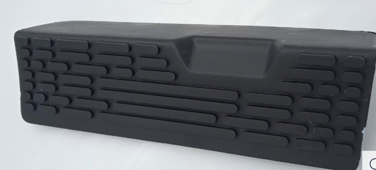 PROTECTOR ANTIDESGASTE PARA CHASIS IZQUIERDO LH 4T CROM UG