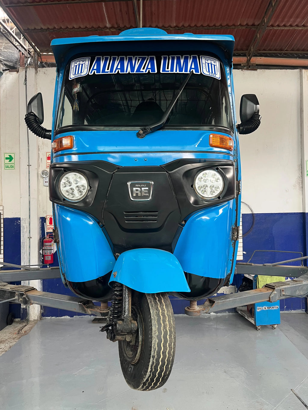 Mototaxi Bajaj RE 2020 GLP — Certificada Edgar Motors