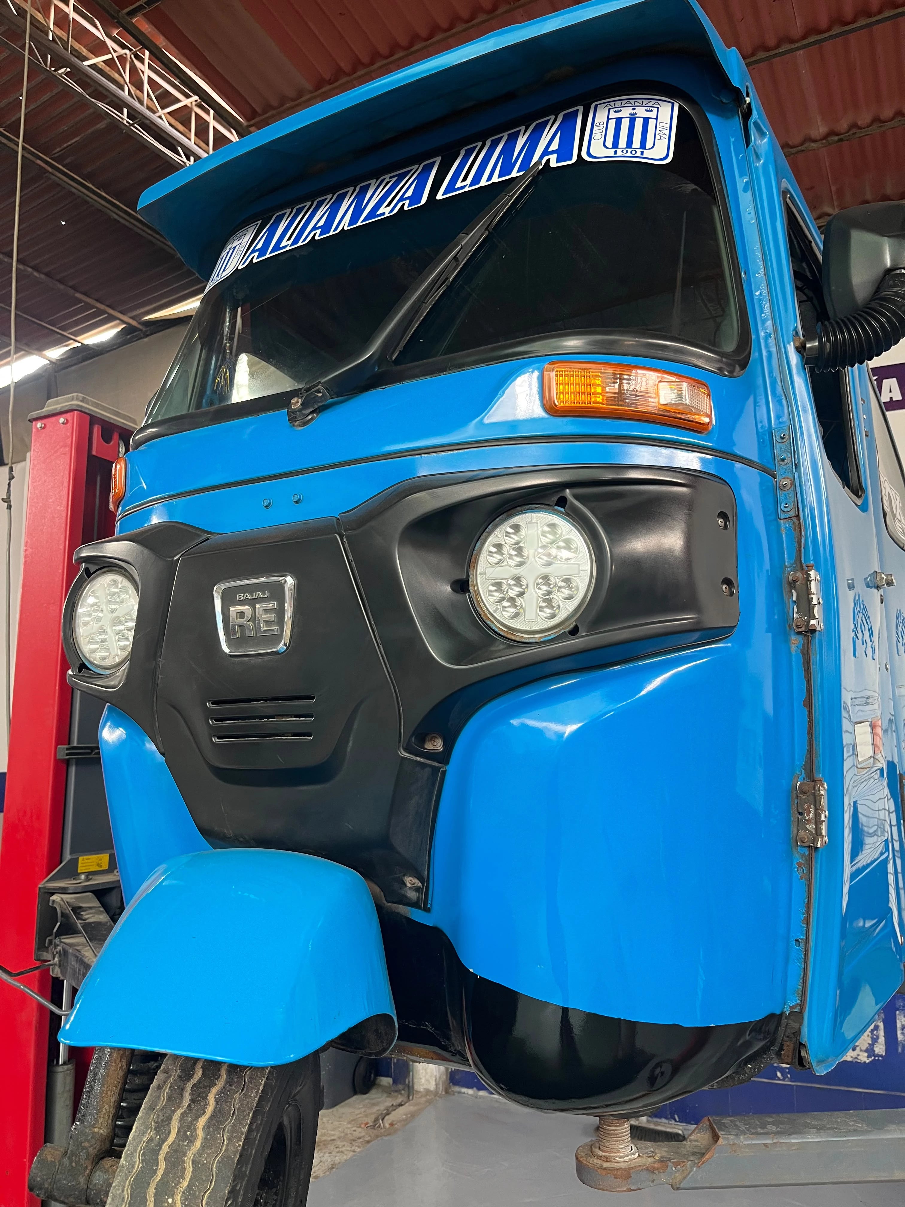 Mototaxi Bajaj RE 2020 GLP — Certificada Edgar Motors
