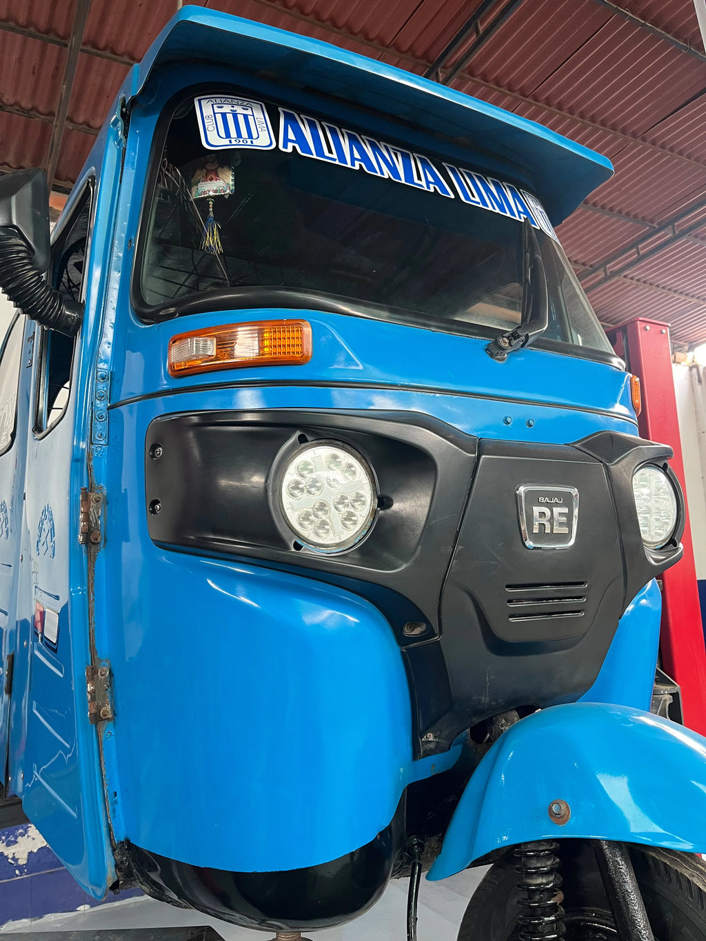 Mototaxi Bajaj RE 2020 GLP — Certificada Edgar Motors